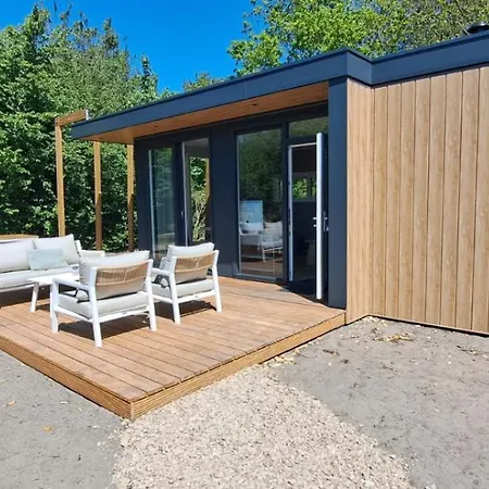 Holiday home Beachvibe Met Zandtuin Vlakbij Zee Vp091