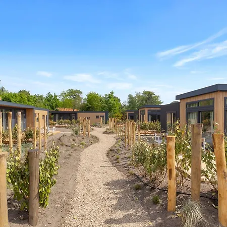 Holiday home Beachvibe Met Zandtuin Vlakbij Zee Vp091 *