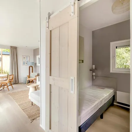 Holiday home Beachvibe Met Zandtuin Vlakbij Zee Vp091 *