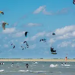 Beachvibe Met Zandtuin Vlakbij Zee Vp091 *